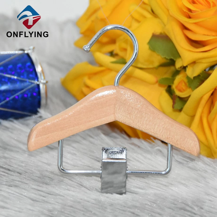 Mini Hangers Factory