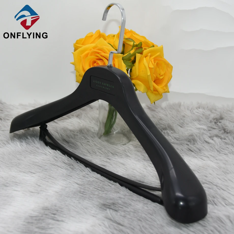 Coat Hangers Plastic Manufacturer