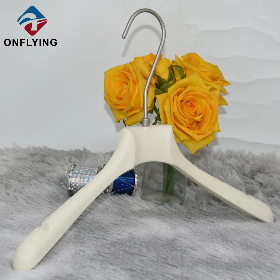 Resin Hangers Manufacturer