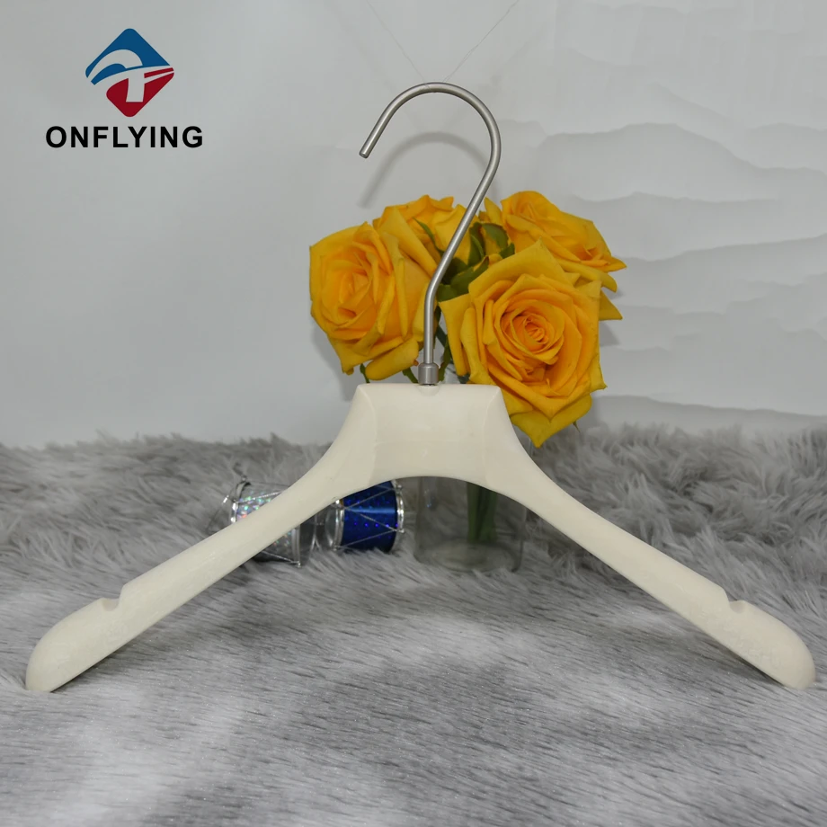 Custom Resin Hanger Supplier