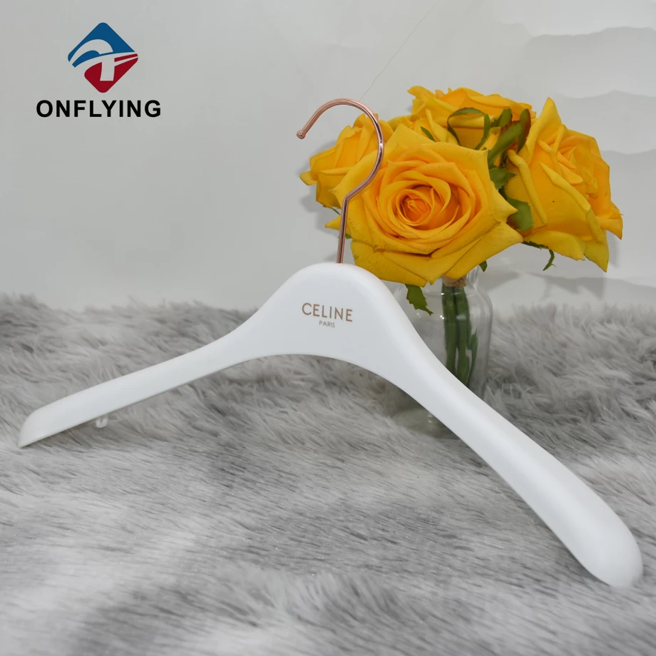 Plastic Personalized Hangers Supplier