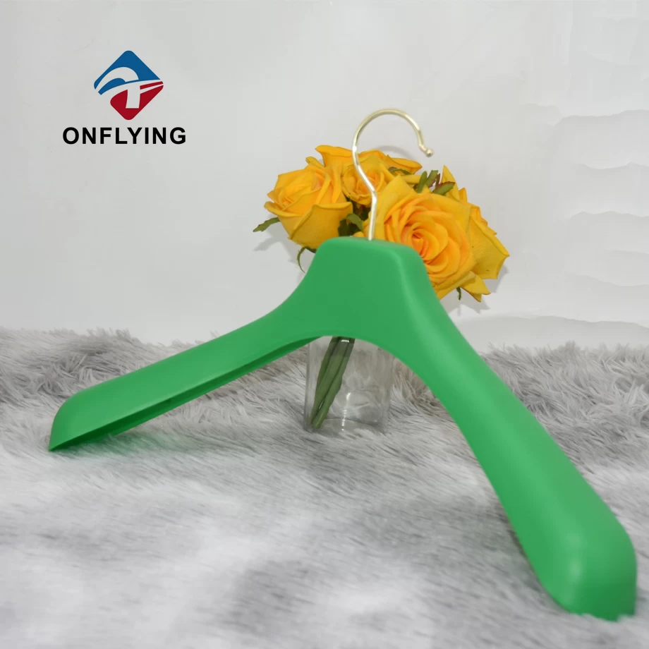 Plastic Clothes Hangers Factory