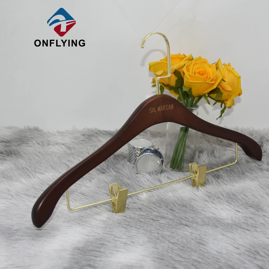 Skirt Hangers Factory