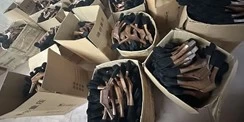BULK GOODS OF WOOD HANGERS