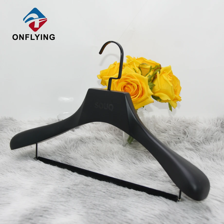 Wooden Suit Hanger Manufacturer