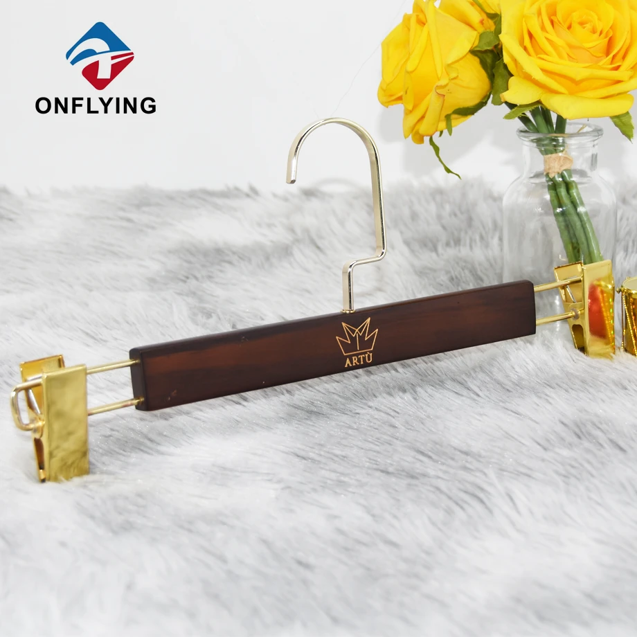 Wooden Hangers for Clothes Manufacturer