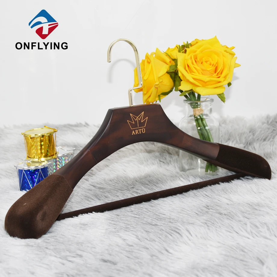 Wooden Hangers for Clothes Supplier