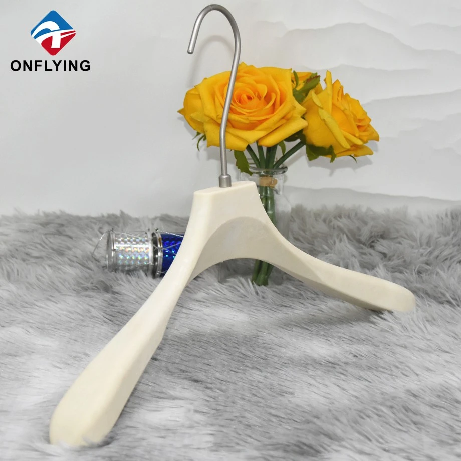 China Resin Coat Hanger