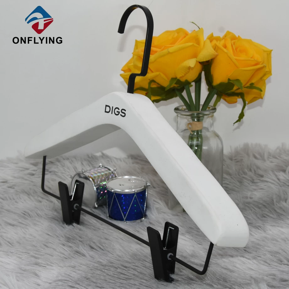Custom Wooden Hangers Manufacturer