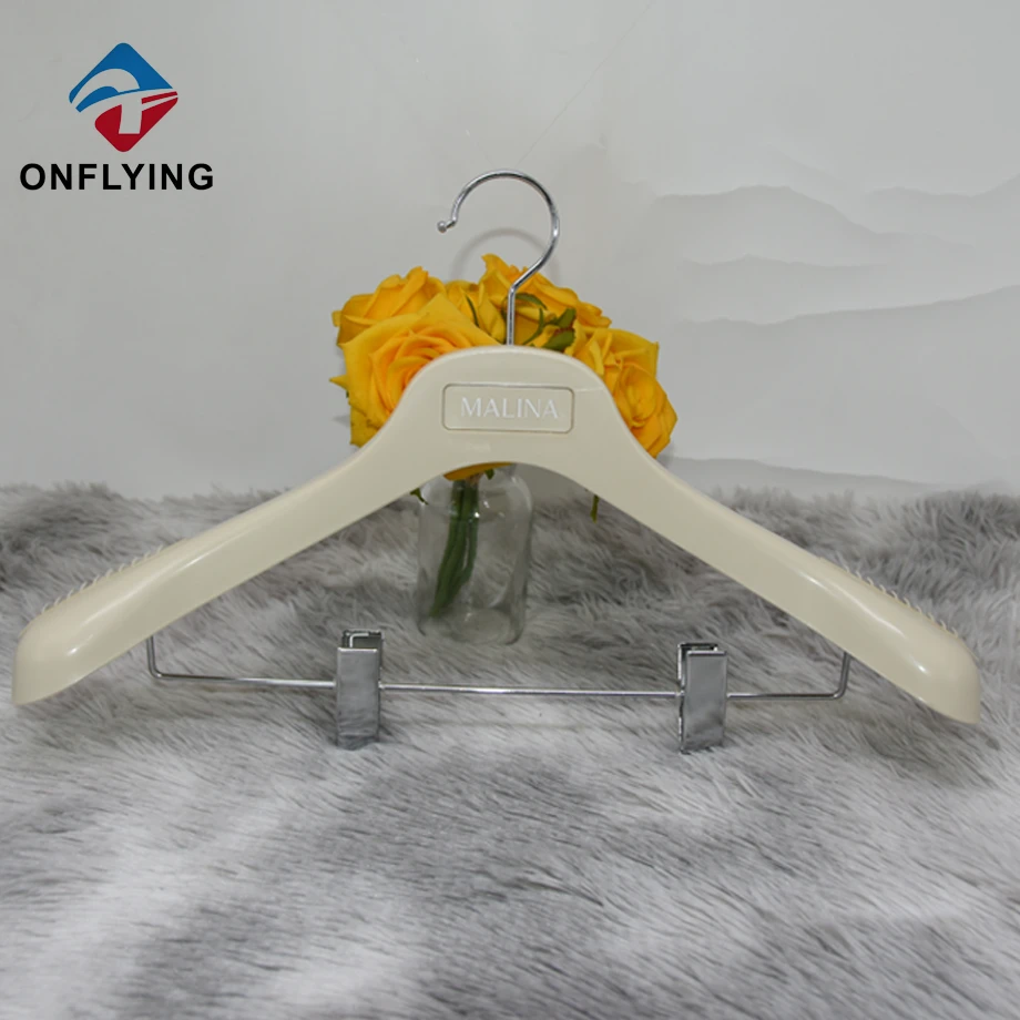 Hot Selling Plastic Hangers Supplier
