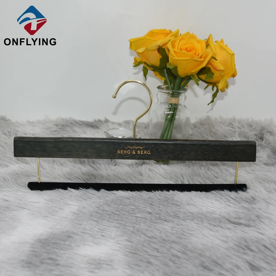 Oak Pants Hanger Manufacturer