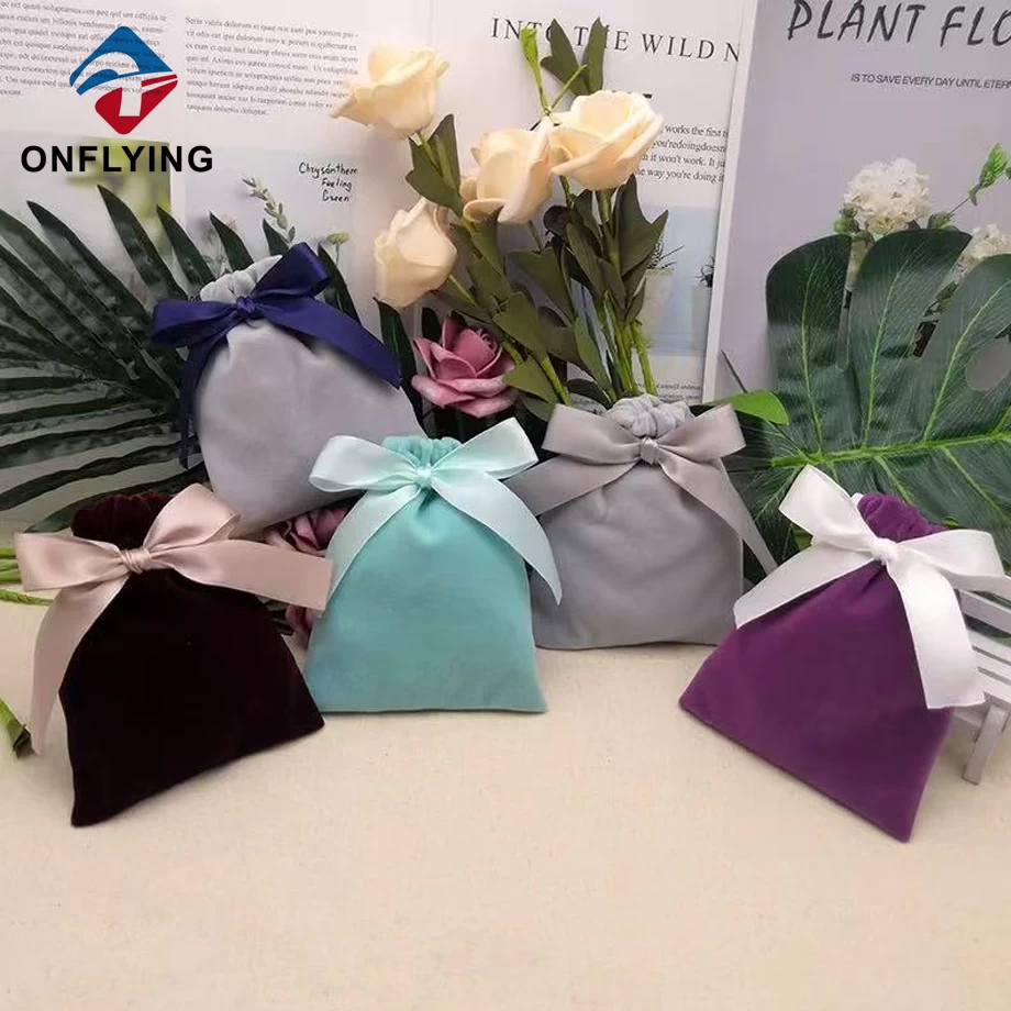 중국 최고 품질의 맞춤형 화려한 벨벳 드로우 스트링 화장품 가방 중국 공급 업체 제조업체