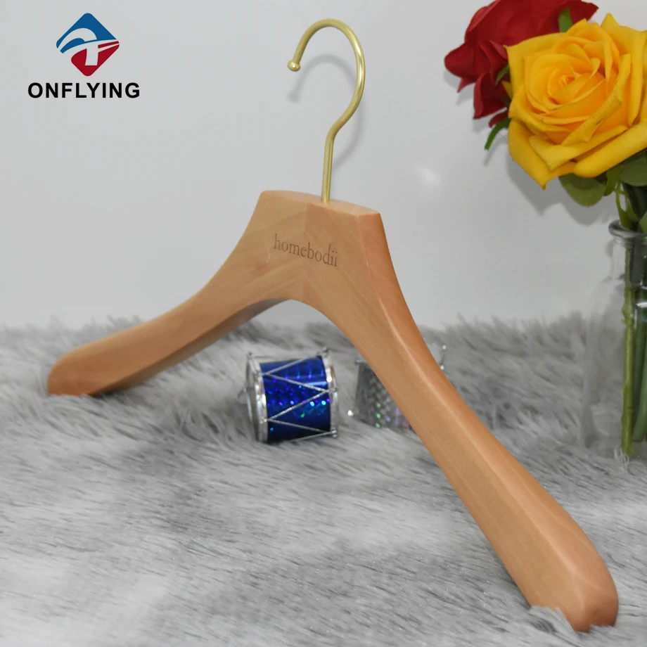 Wooden Hangers for Clothing Store Supplier