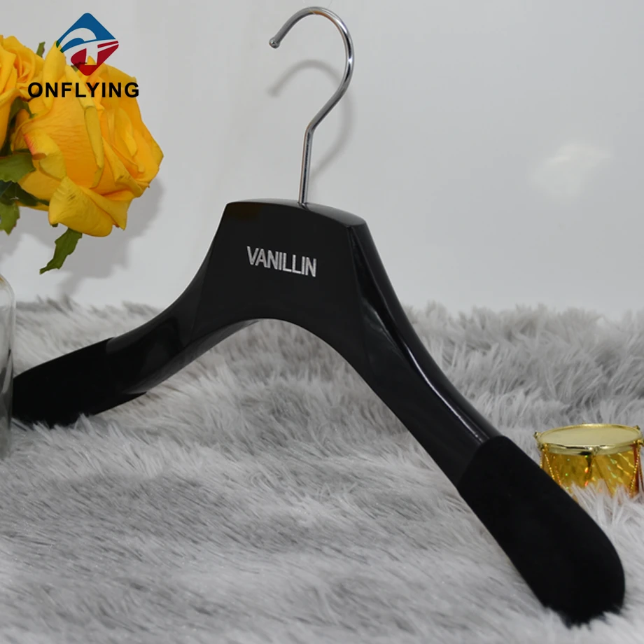 Pants and Skirt Hangers Manufacturer