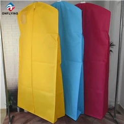 カラフルなウェディングドレス用ダストバッグが人気を博す