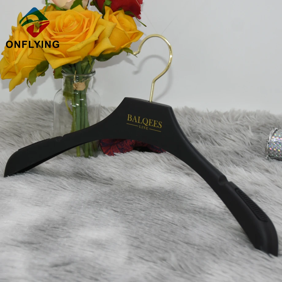 Plastic Hangers for Clothes Manufacturer