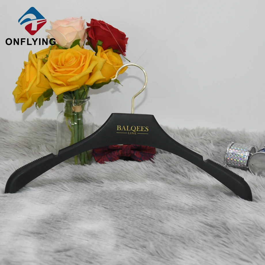 Custom Plastic Hangers for Clothes Factory