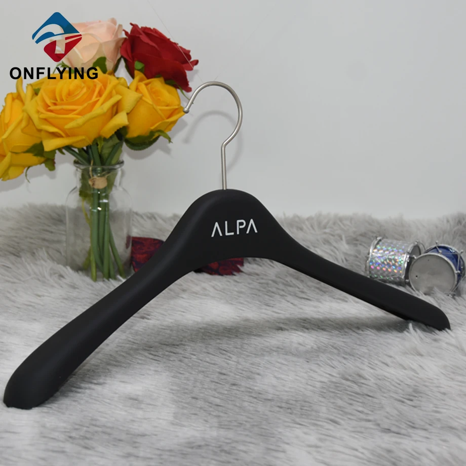 Rubber Coated Plastic Hanger Factory