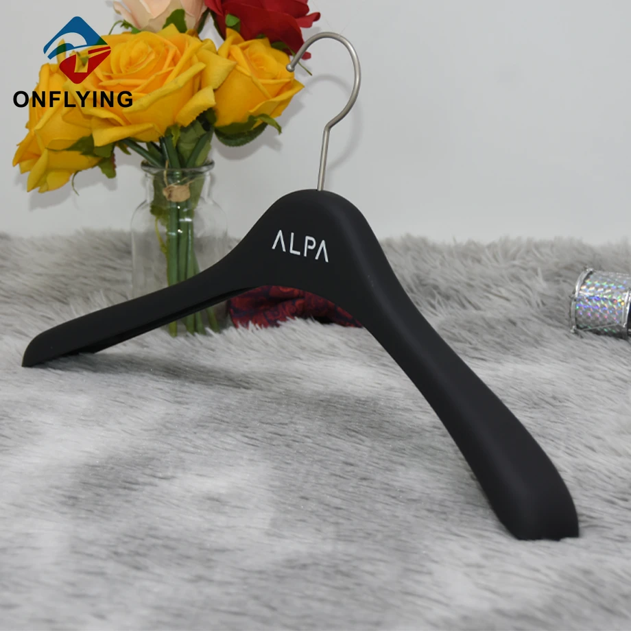 Rubber Coated Plastic Hanger Manufacturer