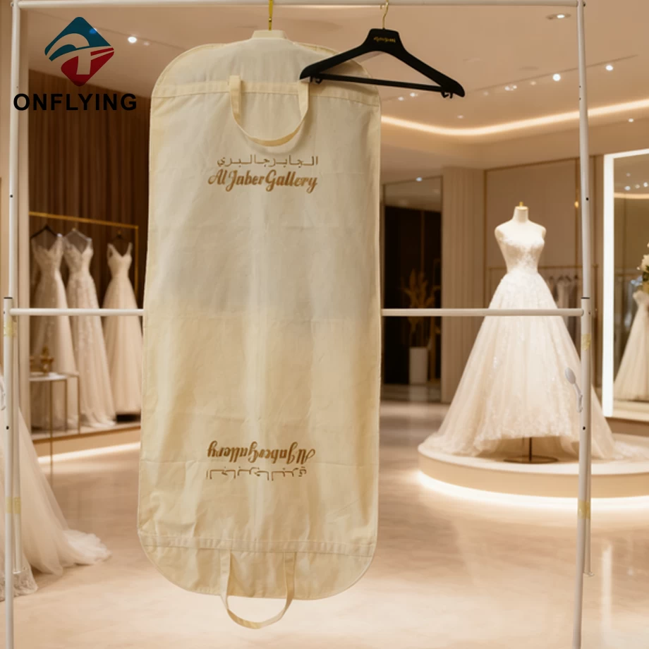 Chine Robe de mariée longue en coton de haute qualité, couverture de robe de mariée, fournisseur chinois fabricant