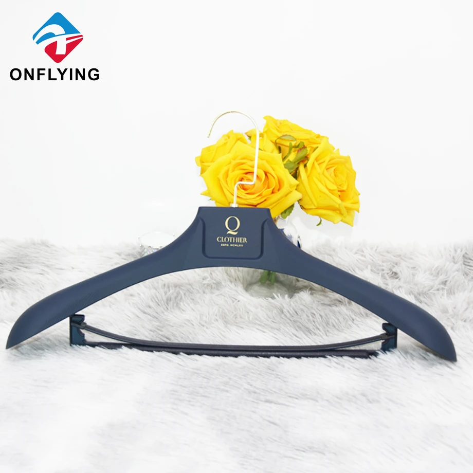 Blue Plastic Coat Hanger Factory