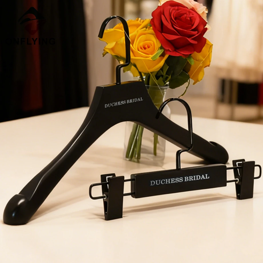 Wooden Hanger Set Supplier