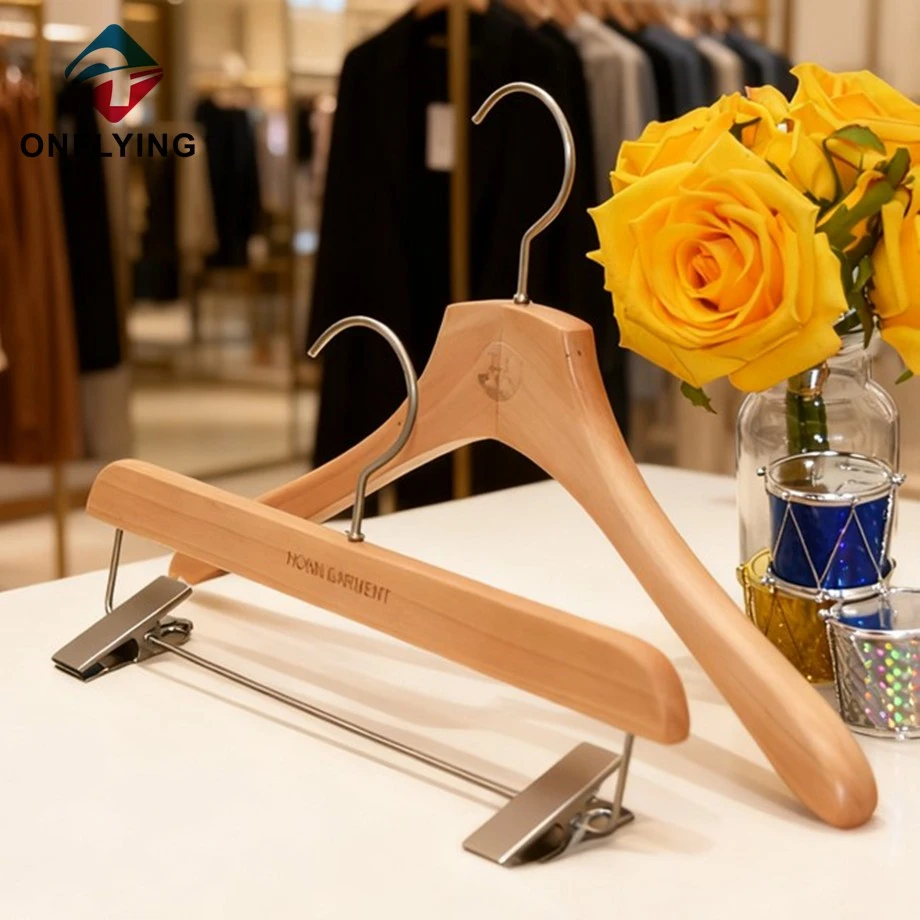 Wood Clothes Hangers Set Supplier
