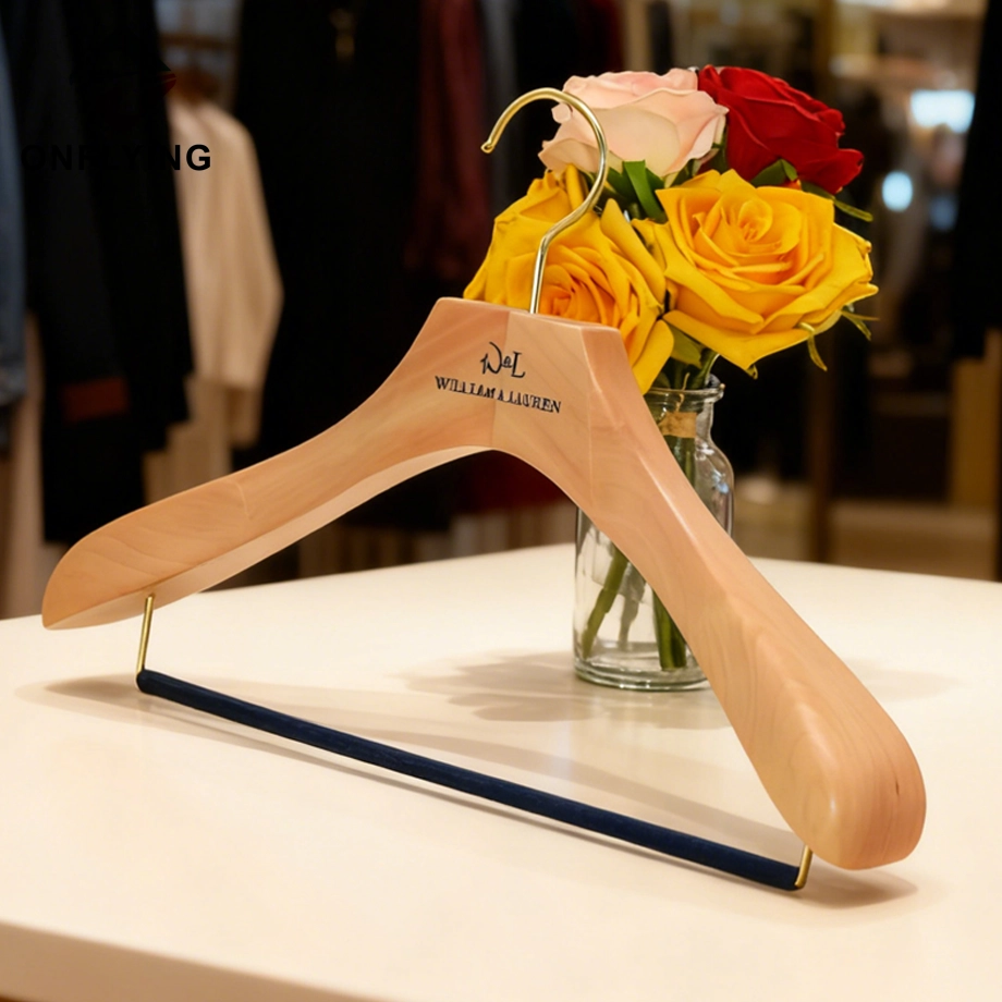 Wooden Hanger Manufacturer