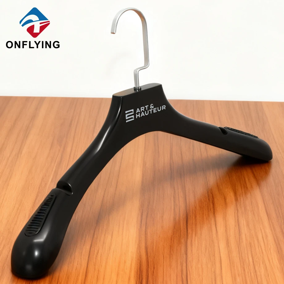 Black Plastic Dress Hanger Factory