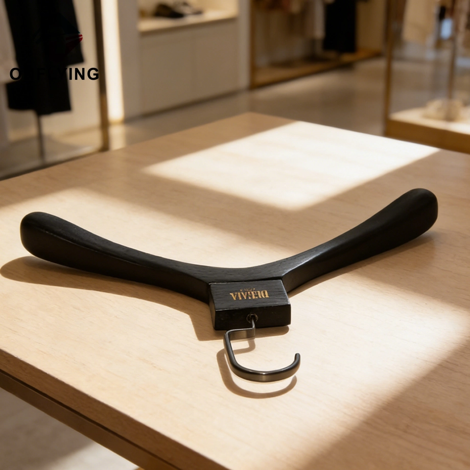 Wooden Coat Hangers Manufacturer