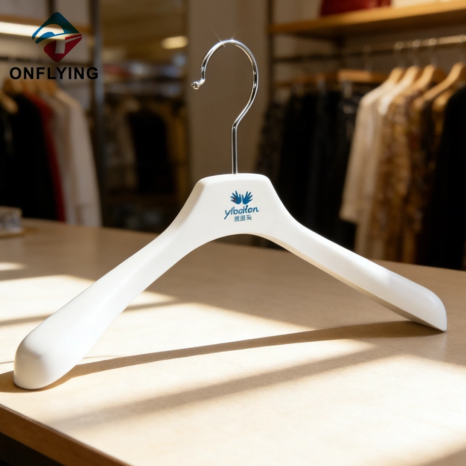 Kids' Plastic Hangers Factory