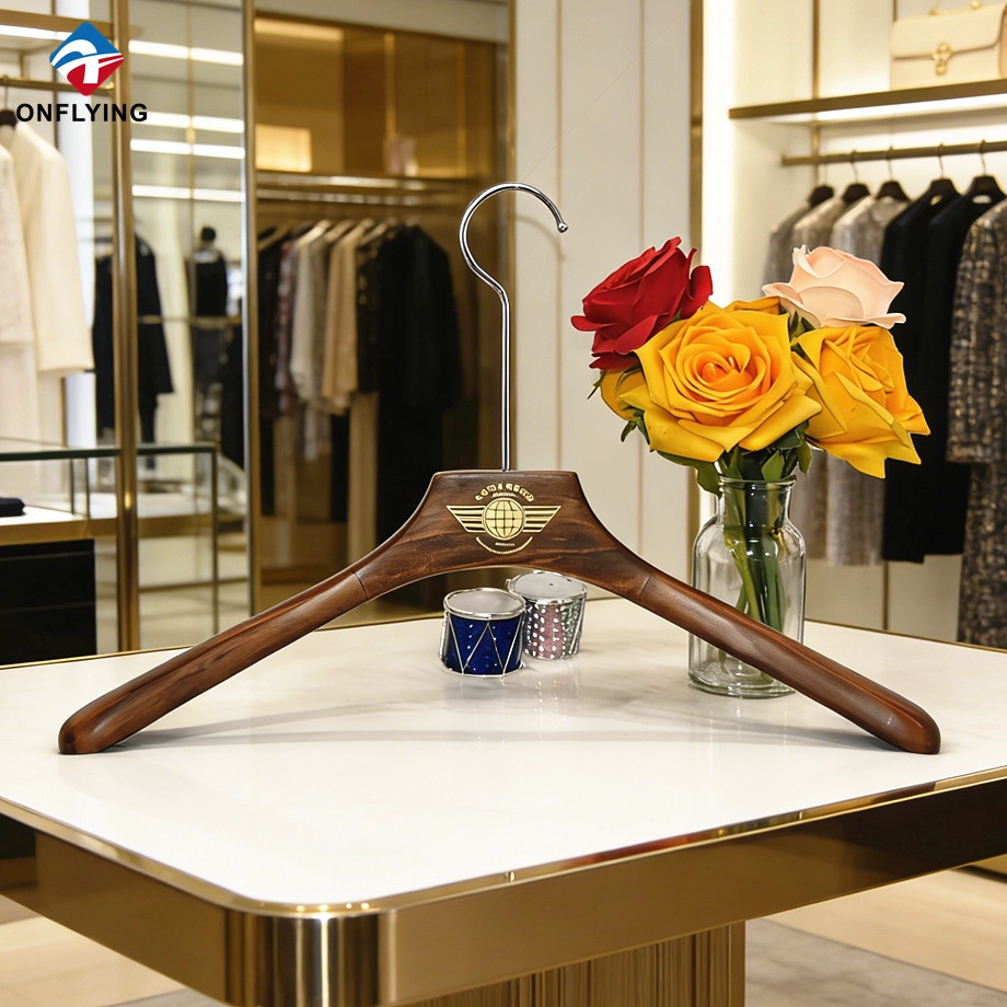 China Wooden Coat Hanger