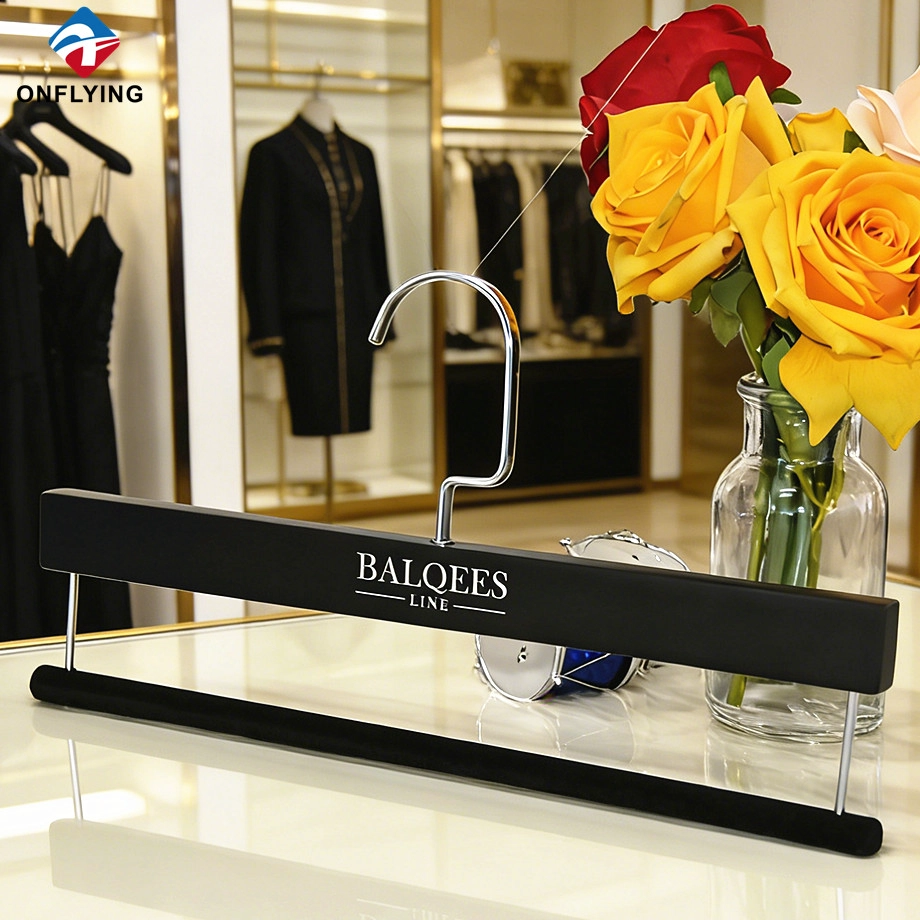 China Fashion Customized Sizes Durable Black Wooden Pants Hanger for Bouqitue Factory China manufacturer