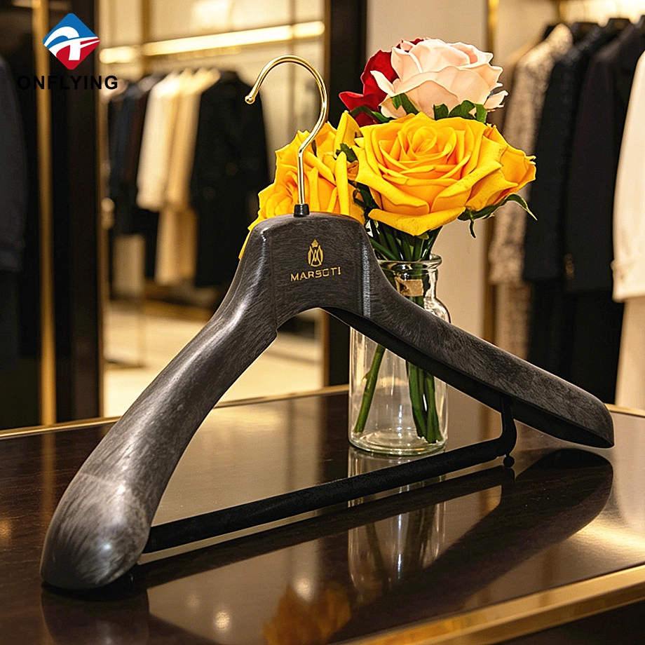 PS Plastic Hanger manufacturer