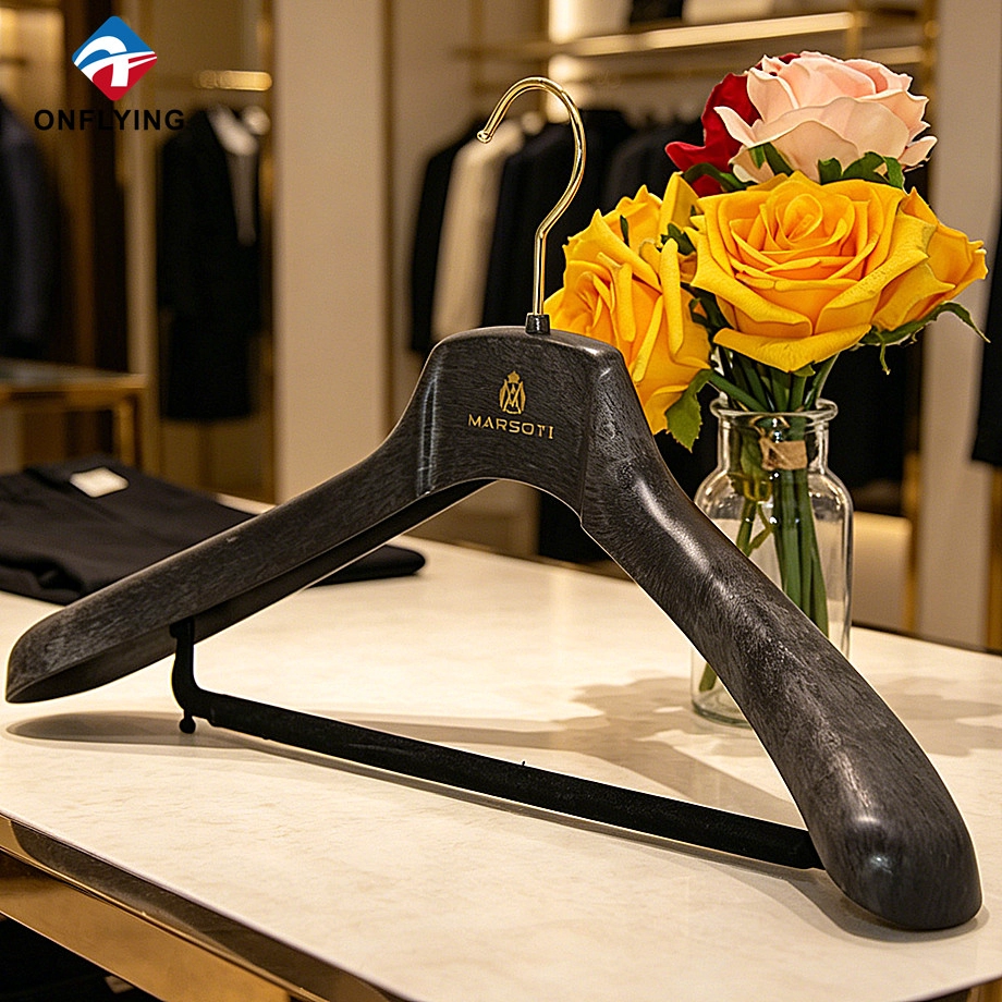 PS Plastic Hanger manufacturer