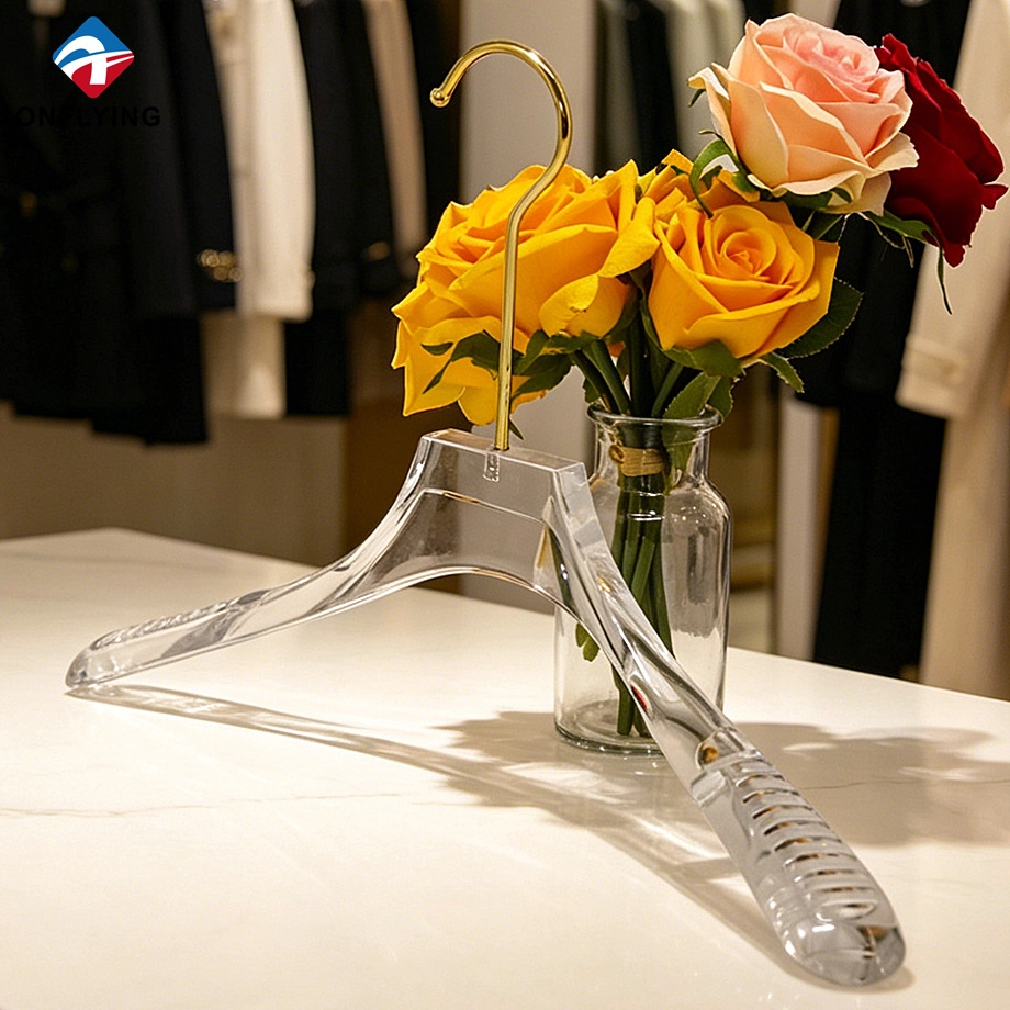 China Acrylic Dress Hanger