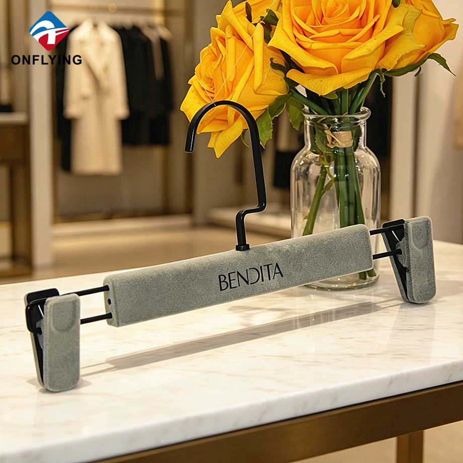 China Velvet Hanger Set