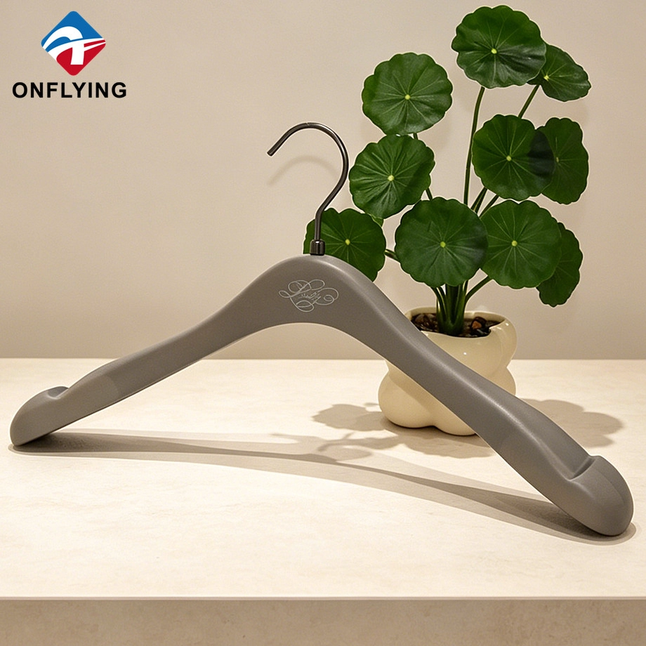 Boutique Suit Hanger manufacturer