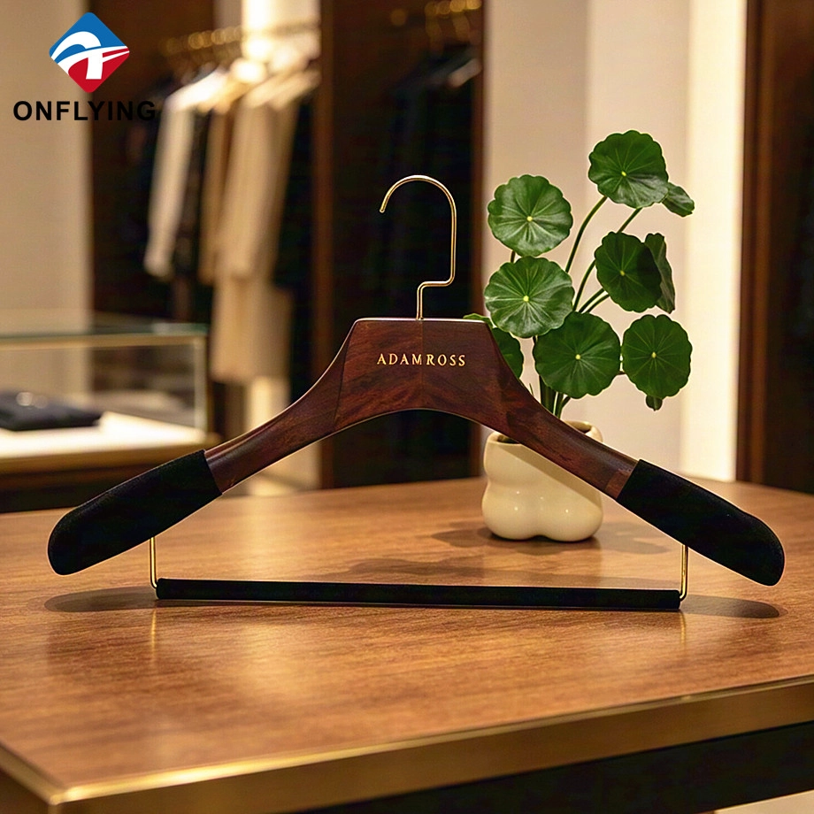 Wooden Garment Hanger manufacturer