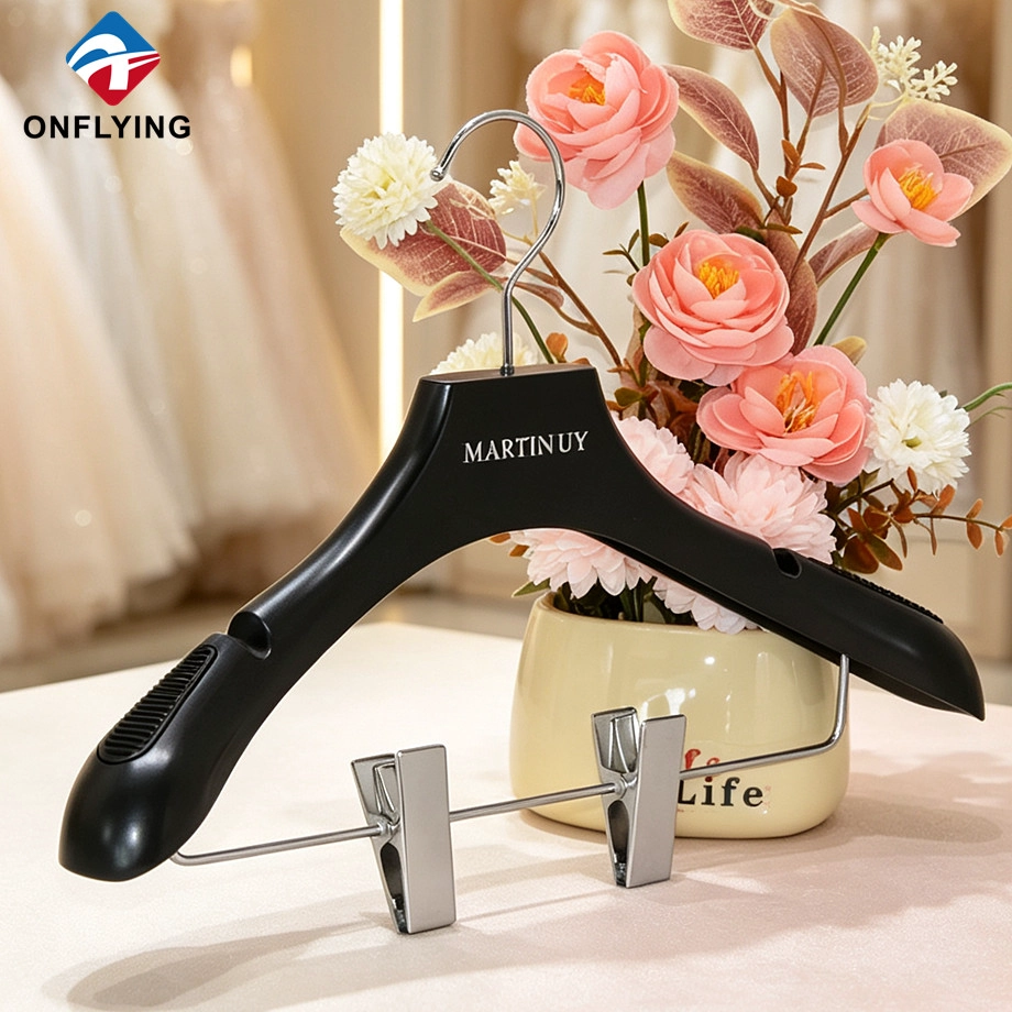 Plastic Skirt Hanger supplier
