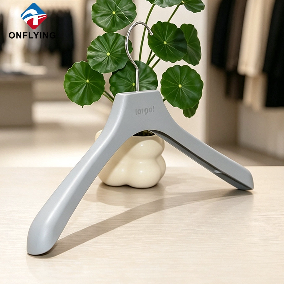 Plastic Shirt Hanger manufacturer