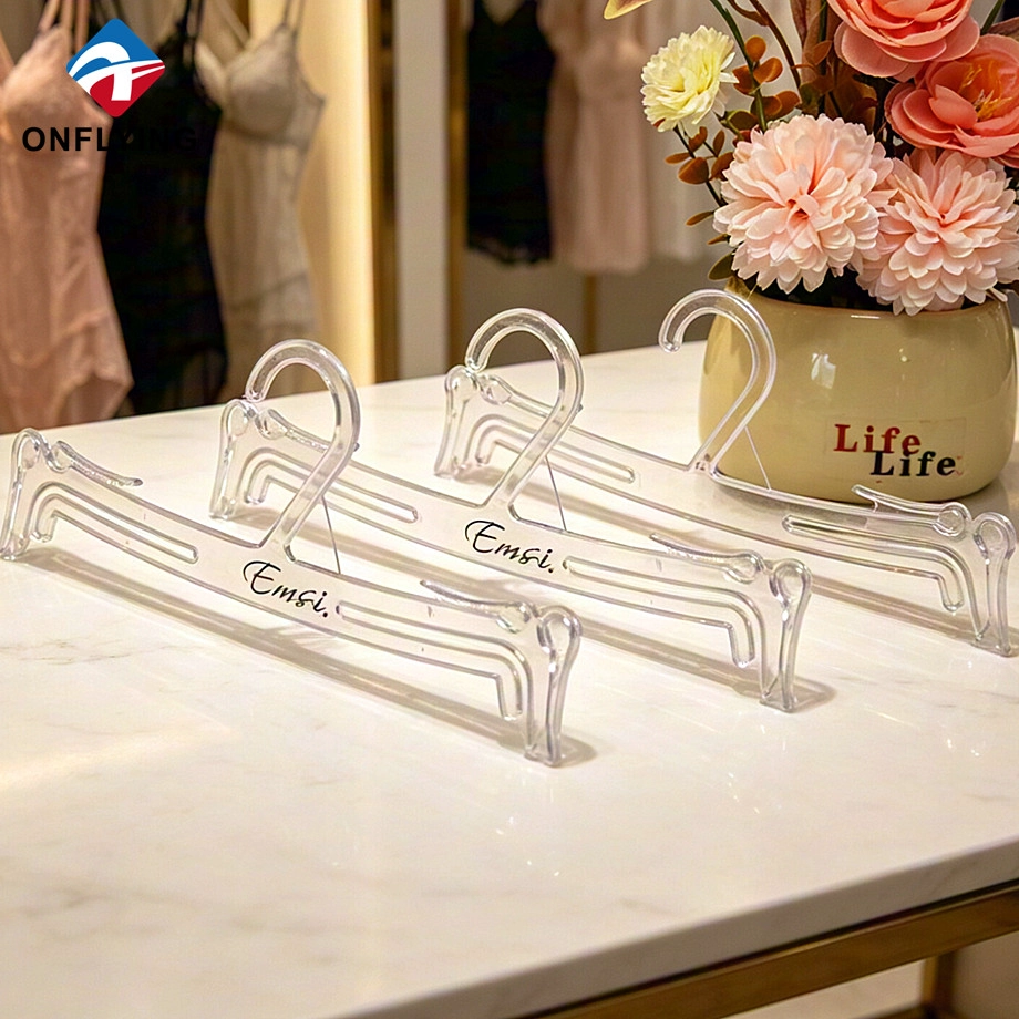Plastic Underwear Hanger manufacturer