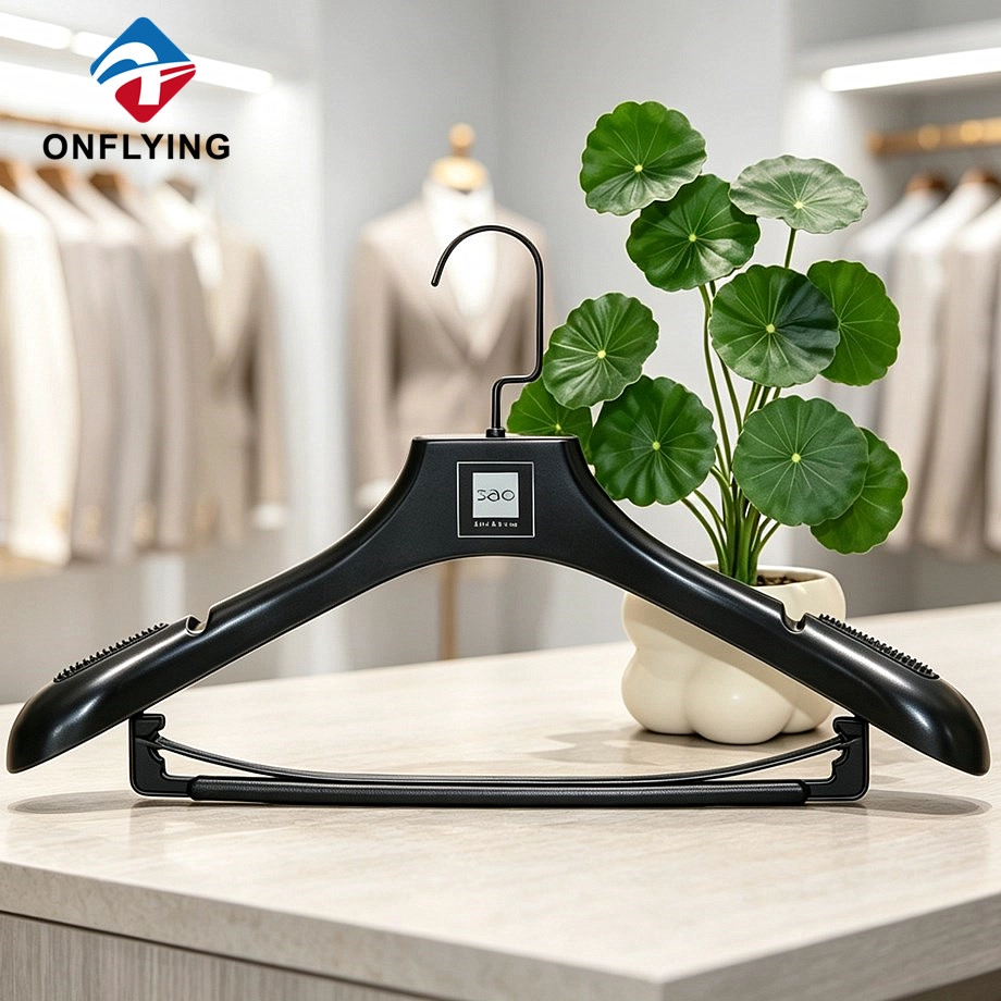 Plastic Clothing Hanger factory