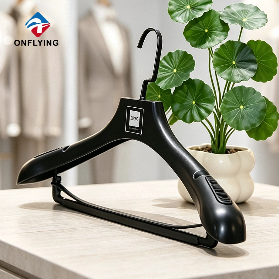 Plastic Clothing Hanger factory