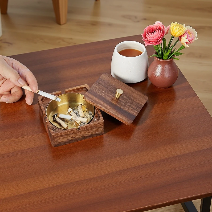 Wholesale Durable Walnut Ashtray with Lid and Stainless Steel Lining, Suitable for Hotel, Home and Office