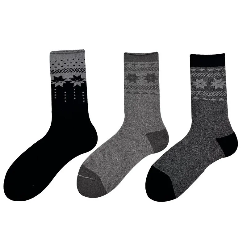 China Multi-color custom winter plush socks factory price manufacturer