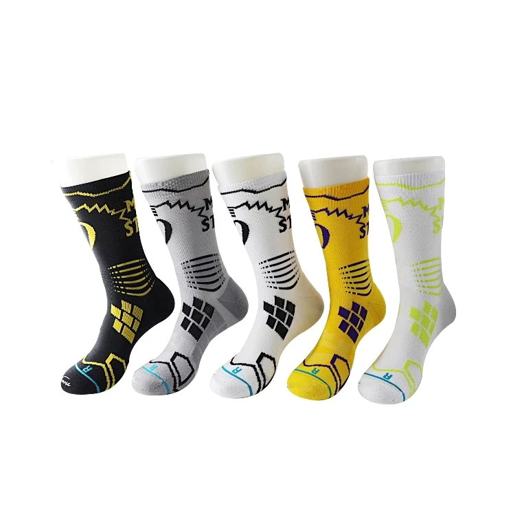 China factory custom logo hiking socks