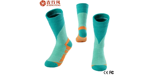 Jixingfeng Strengthens Global Position in Performance Running Sock Market