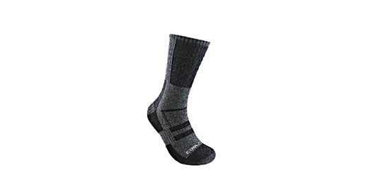 Jixingfeng Demonstrates Versatility Across Multiple Sock Sectors