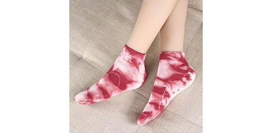 Jixingfeng Combines Artisan Craft with Practical Functionality in Custom Sock Manufacturing